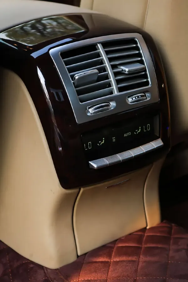 2013 Brabus S Class 4.7T 435HP V8 7AT,autocango,china used car exporter,china ev exporter,chinese used car exporter,chinese used ev exporter