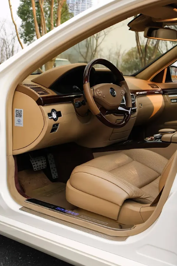 2013 Brabus S Class 4.7T 435HP V8 7AT,autocango,china used car exporter,china ev exporter,chinese used car exporter,chinese used ev exporter