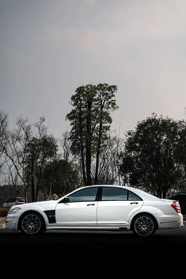 2013 Brabus S Class 4.7T 435HP V8 7AT,autocango,china used car exporter,china ev exporter,chinese used car exporter,chinese used ev exporter