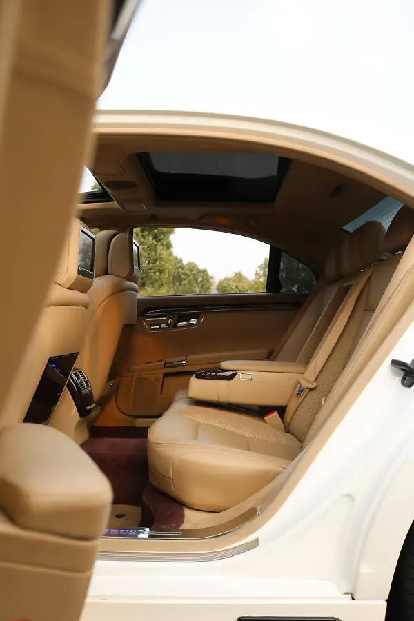 2013 Brabus S Class 4.7T 435HP V8 7AT,autocango,china used car exporter,china ev exporter,chinese used car exporter,chinese used ev exporter