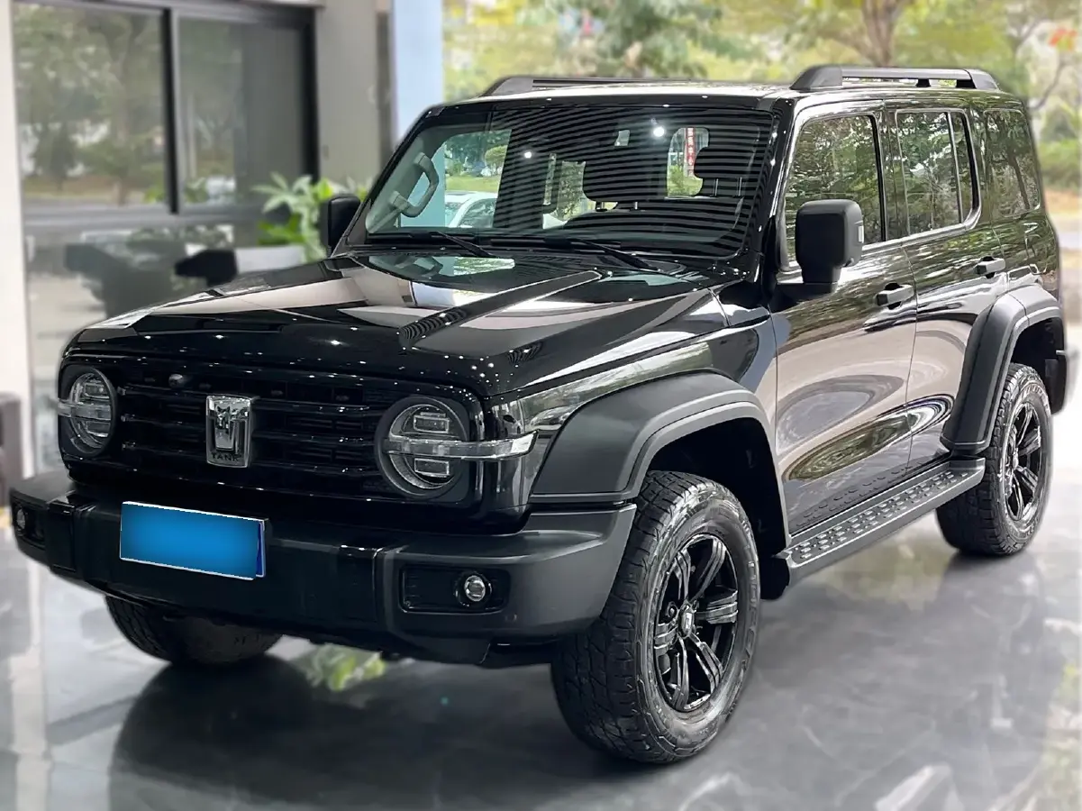 2021 Tank 300 2.0T 227HP L4 8AT