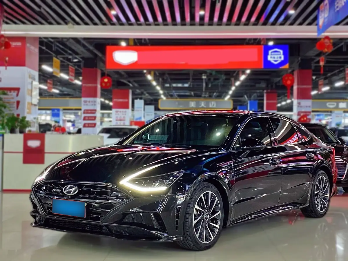 2020 Hyundai Sonata 2.0T 240HP L4 8AT