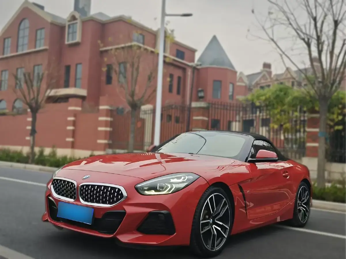 2019 BMW Z4 2.0T 197HP L4 8AT