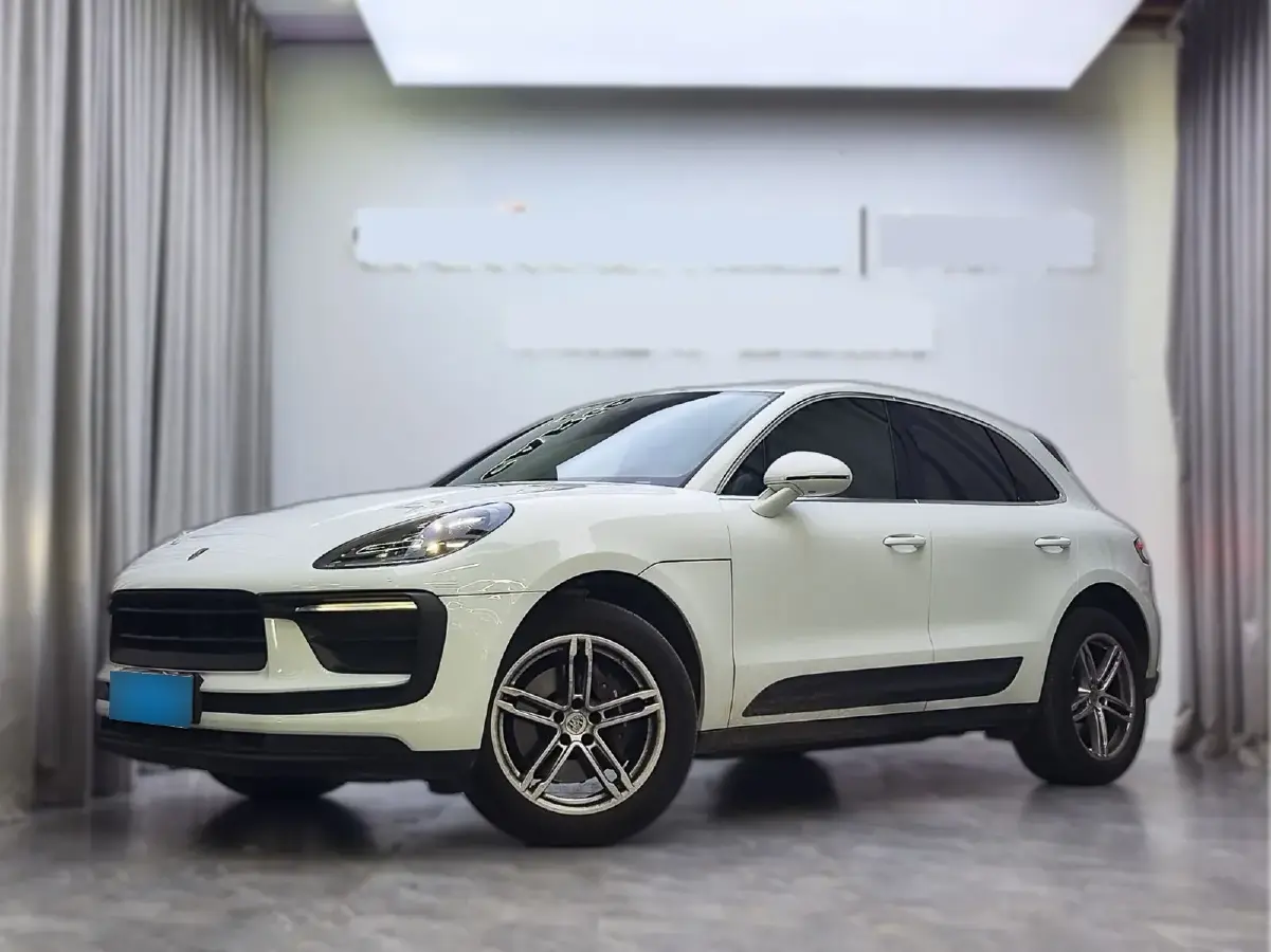 2023 Porsche Macan 2.0T 265HP L4 7DCT