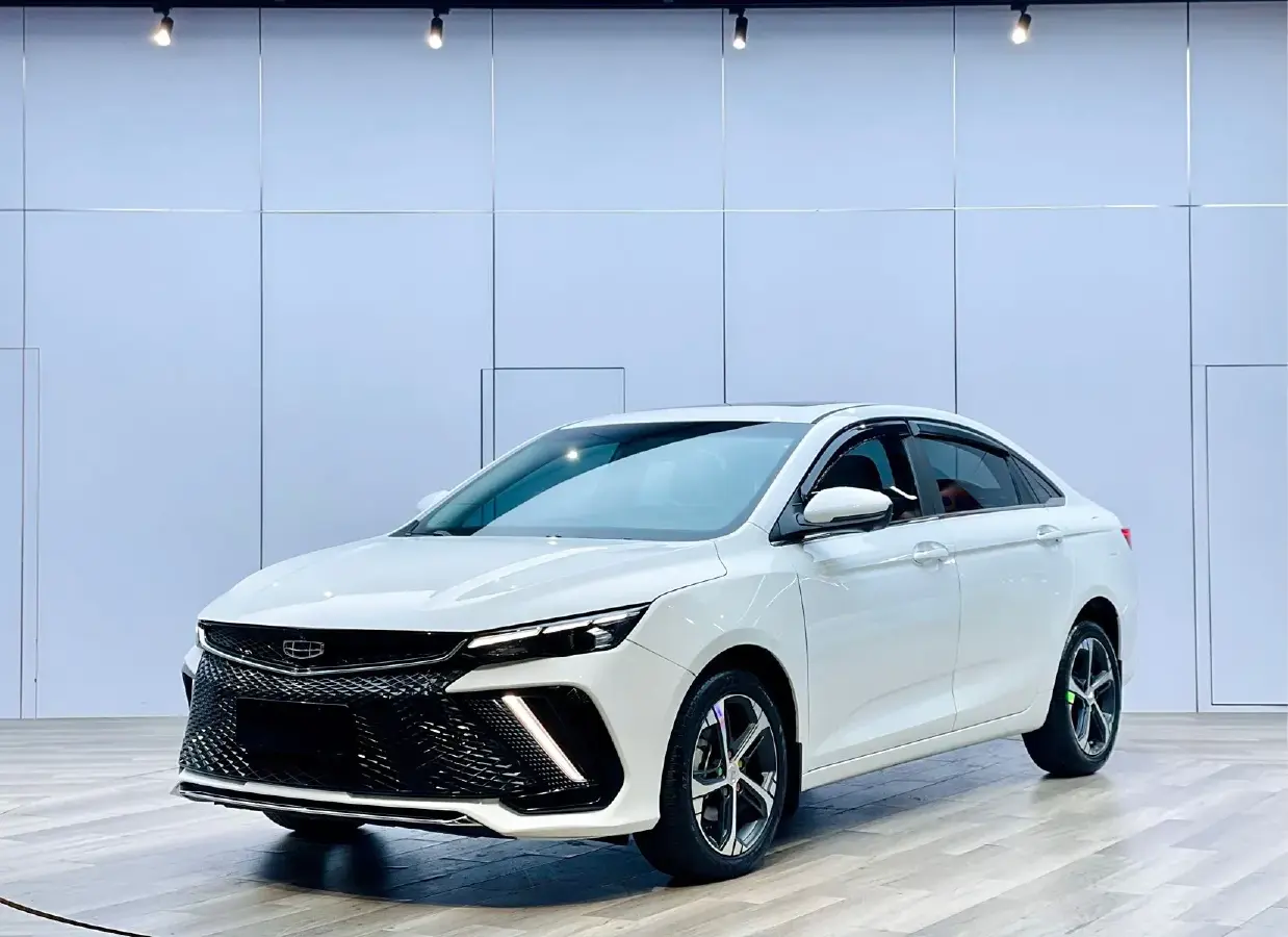 2022 Geely Emgrand L 1.4T 141HP L4 CVT