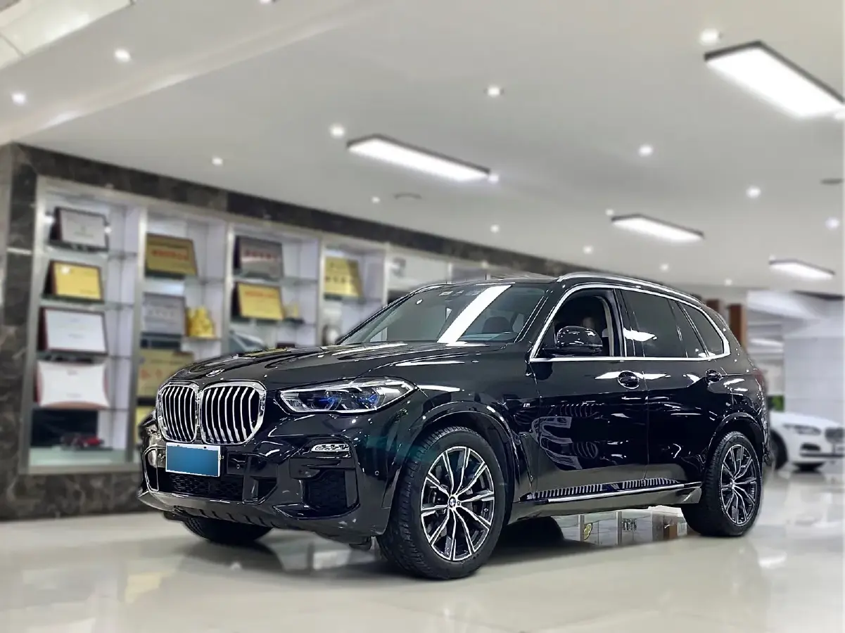 2020 BMW X5 3.0T 340HP L6 8AT