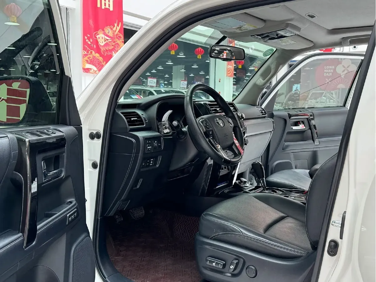 2022 Toyota 4Runner 4.0L 273HP V6 5AT,autocango,china used car exporter,china ev exporter,chinese used car exporter,chinese used ev exporter