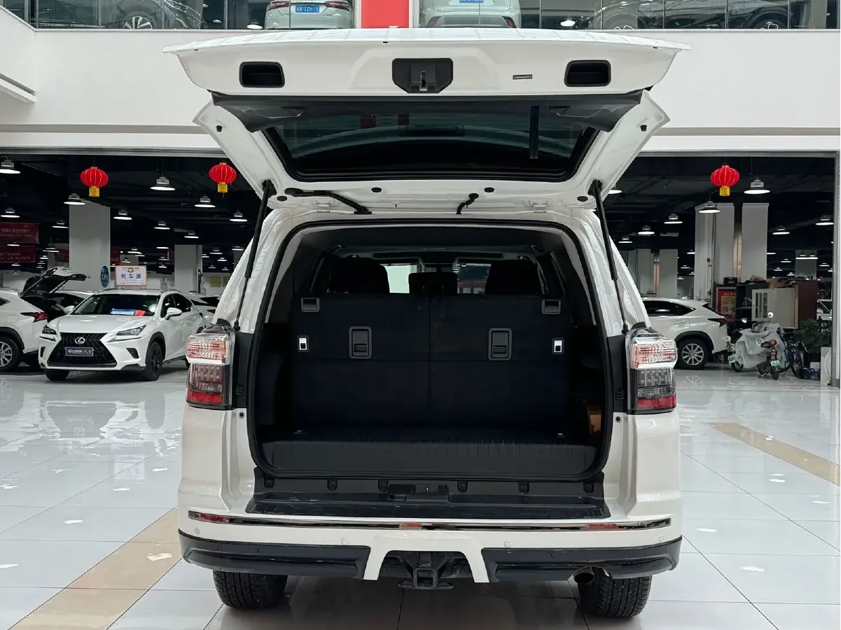 2022 Toyota 4Runner 4.0L 273HP V6 5AT,autocango,china used car exporter,china ev exporter,chinese used car exporter,chinese used ev exporter