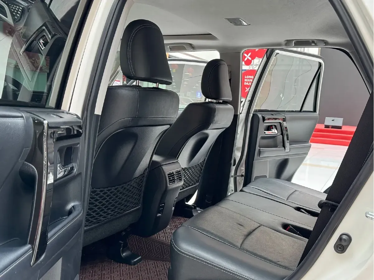 2022 Toyota 4Runner 4.0L 273HP V6 5AT,autocango,china used car exporter,china ev exporter,chinese used car exporter,chinese used ev exporter