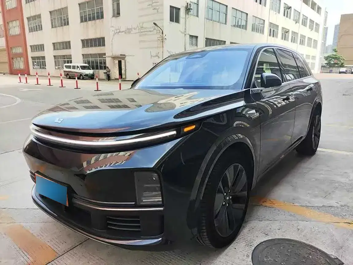 2023 Li L7 Range Extended 154HP REEV 40.9KWH