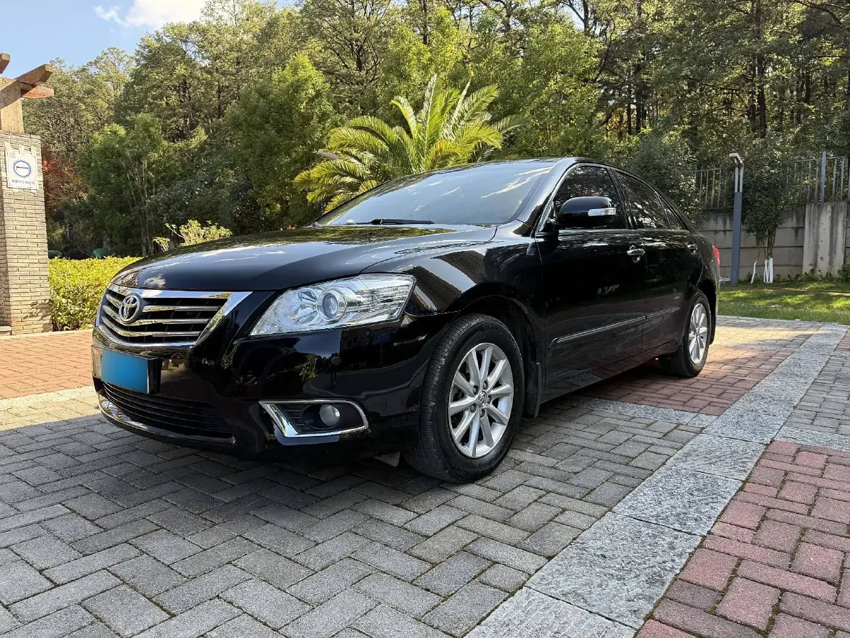 2009 Toyota Camry 2.0L 147HP L4 4AT