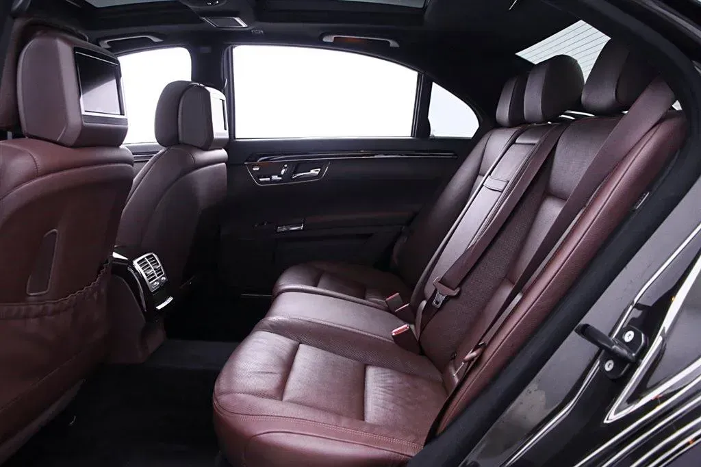 2013 Brabus S Class 3.5L 306HP V6 7AT,autocango,china used car exporter,china ev exporter,chinese used car exporter,chinese used ev exporter