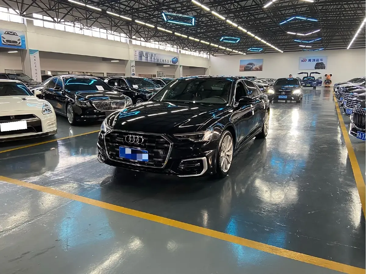 2021 Audi A6L 2.0T 224HP L4 7DCT