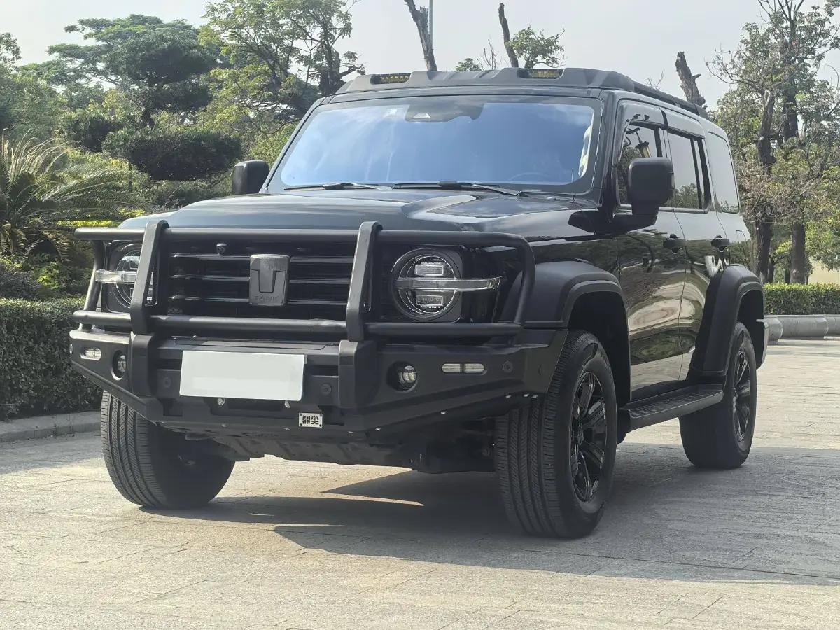 2021 Tank 300 2.0T 227HP L4 8AT