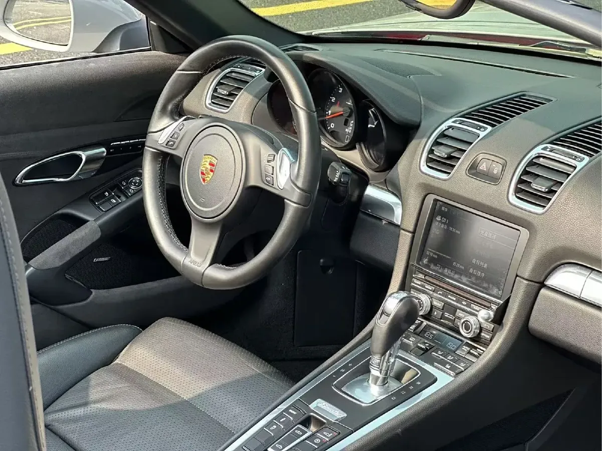 2015 Porsche Boxster 2.7L 265HP H6 7DCT,autocango,china used car exporter,china ev exporter,chinese used car exporter,chinese used ev exporter