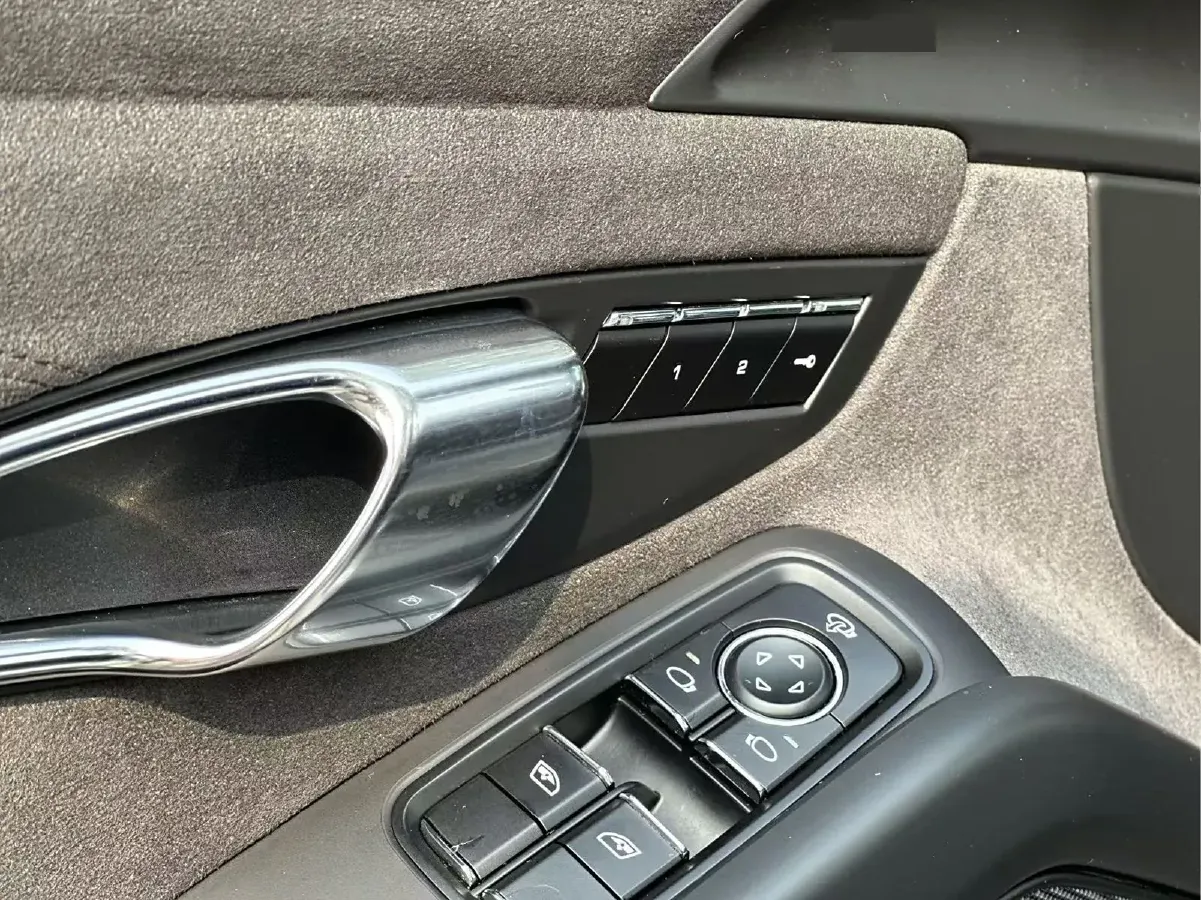 2015 Porsche Boxster 2.7L 265HP H6 7DCT,autocango,china used car exporter,china ev exporter,chinese used car exporter,chinese used ev exporter