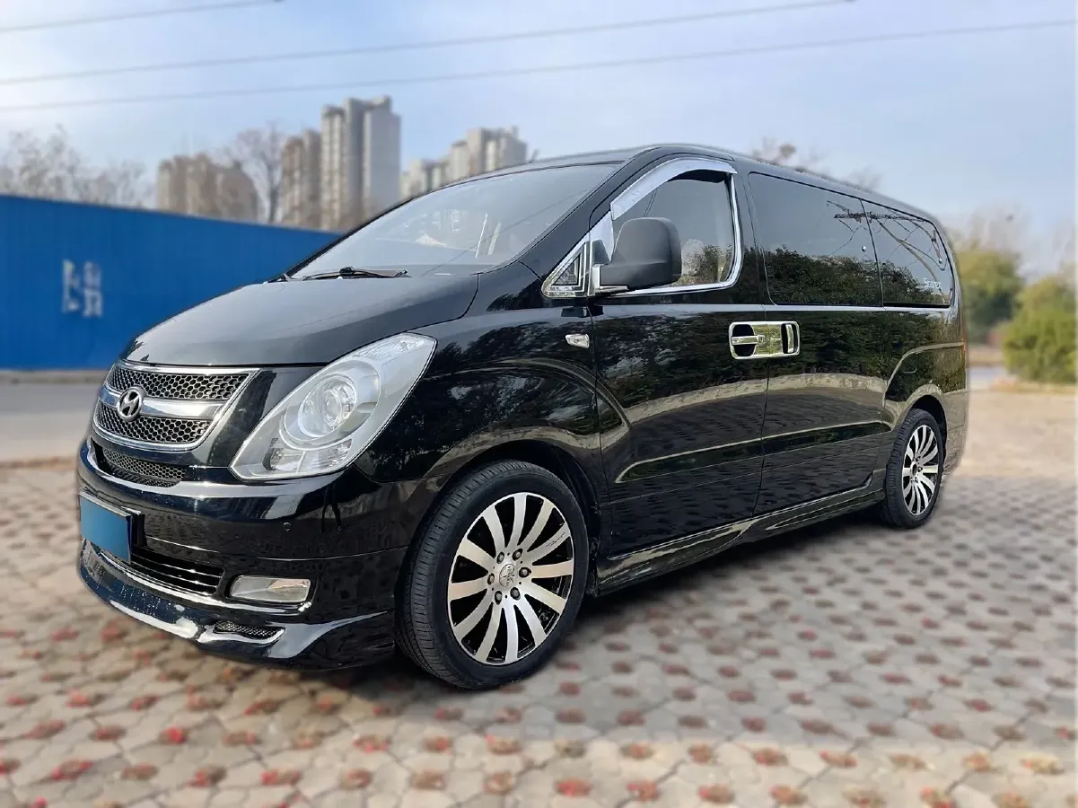2011 Hyundai H-1 Wagon 2.4L 173HP L4 4AT,autocango,china used car exporter,china ev exporter,chinese used car exporter,chinese used ev exporter