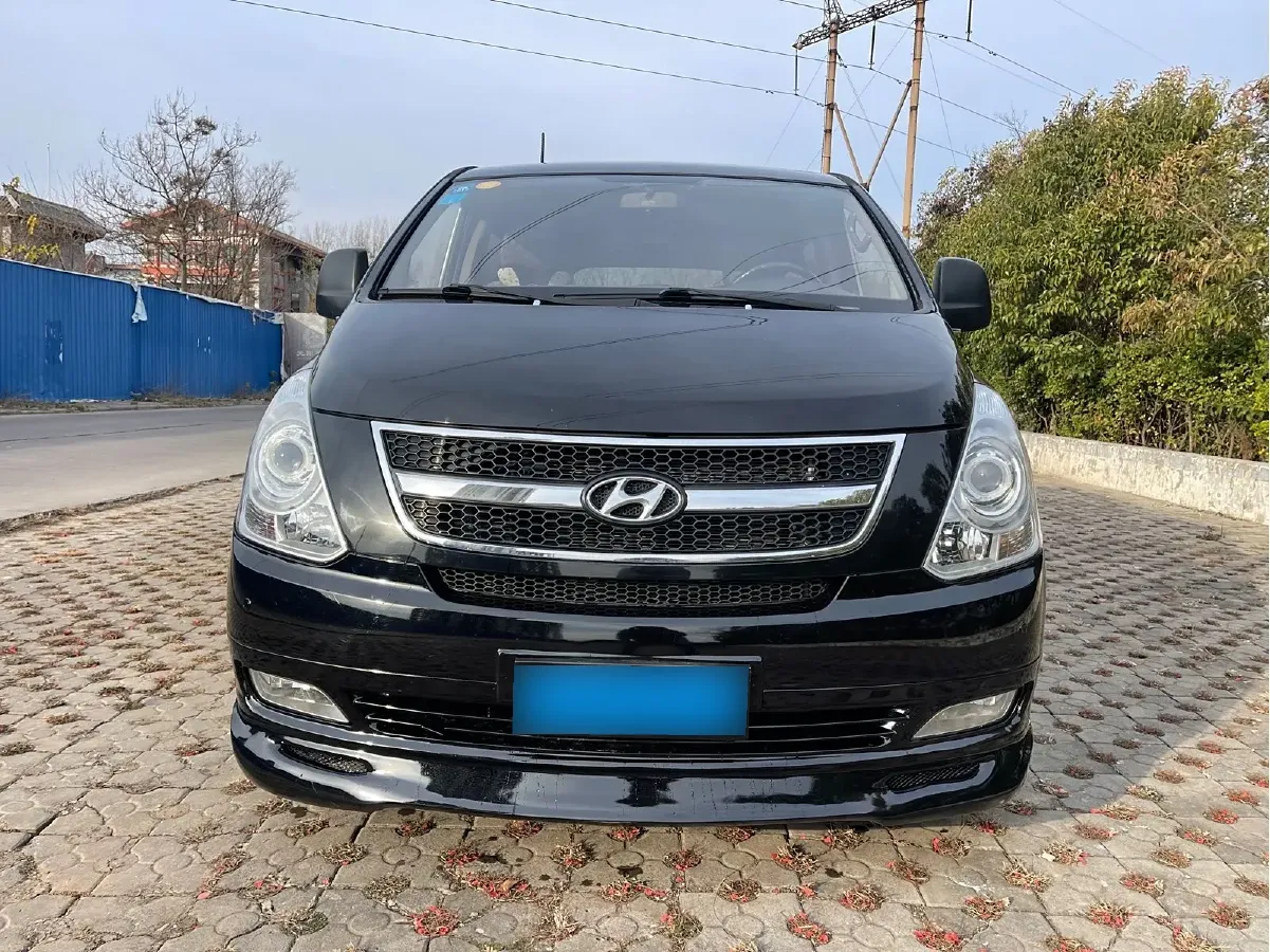 2011 Hyundai H-1 Wagon 2.4L 173HP L4 4AT,autocango,china used car exporter,china ev exporter,chinese used car exporter,chinese used ev exporter