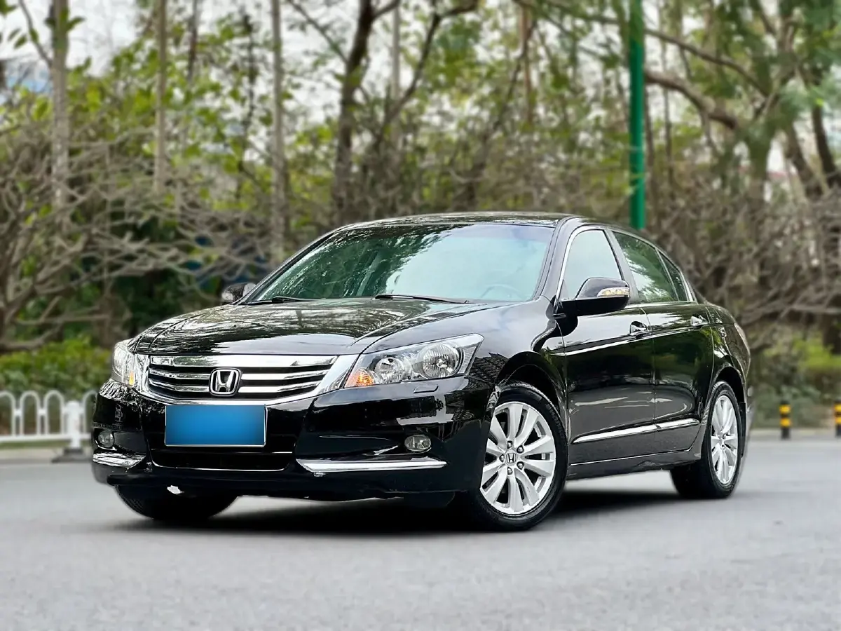 2013 Honda Accord 2.4L 179HP L4 5AT