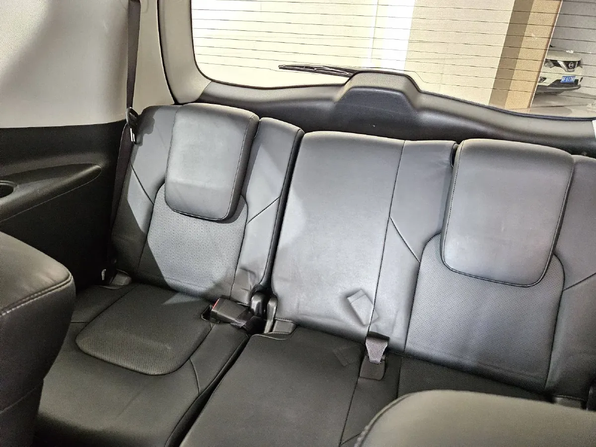 2016 Infiniti QX80 5.6L 398HP V8 7AT,autocango,china used car exporter,china ev exporter,chinese used car exporter,chinese used ev exporter