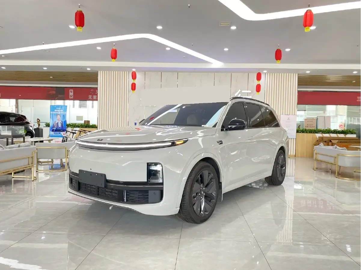2023 Li L9 Range Extended 154HP REEV 42.6KWH