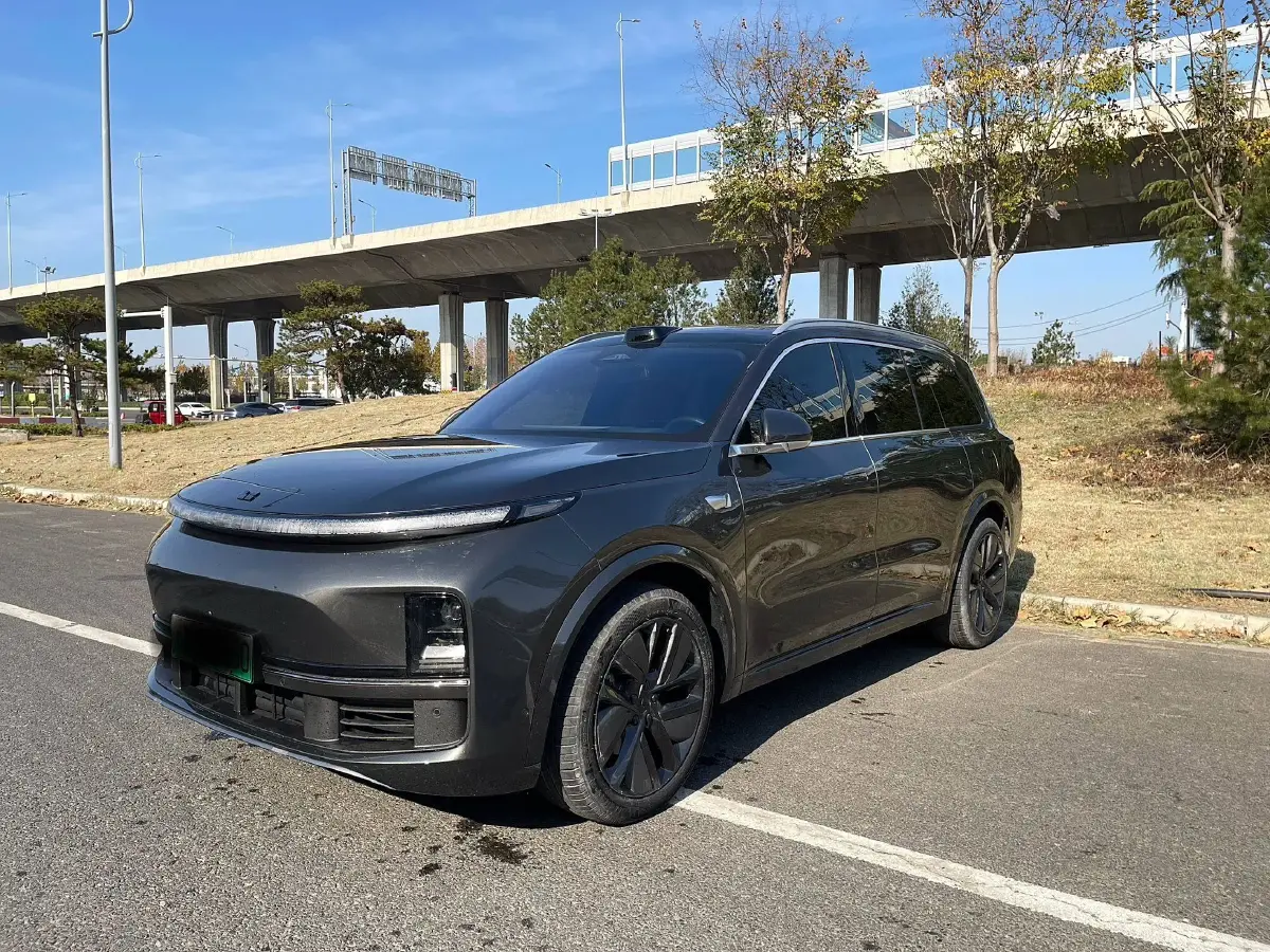 2023 Li L9 Range Extended 154HP REEV 42.6KWH