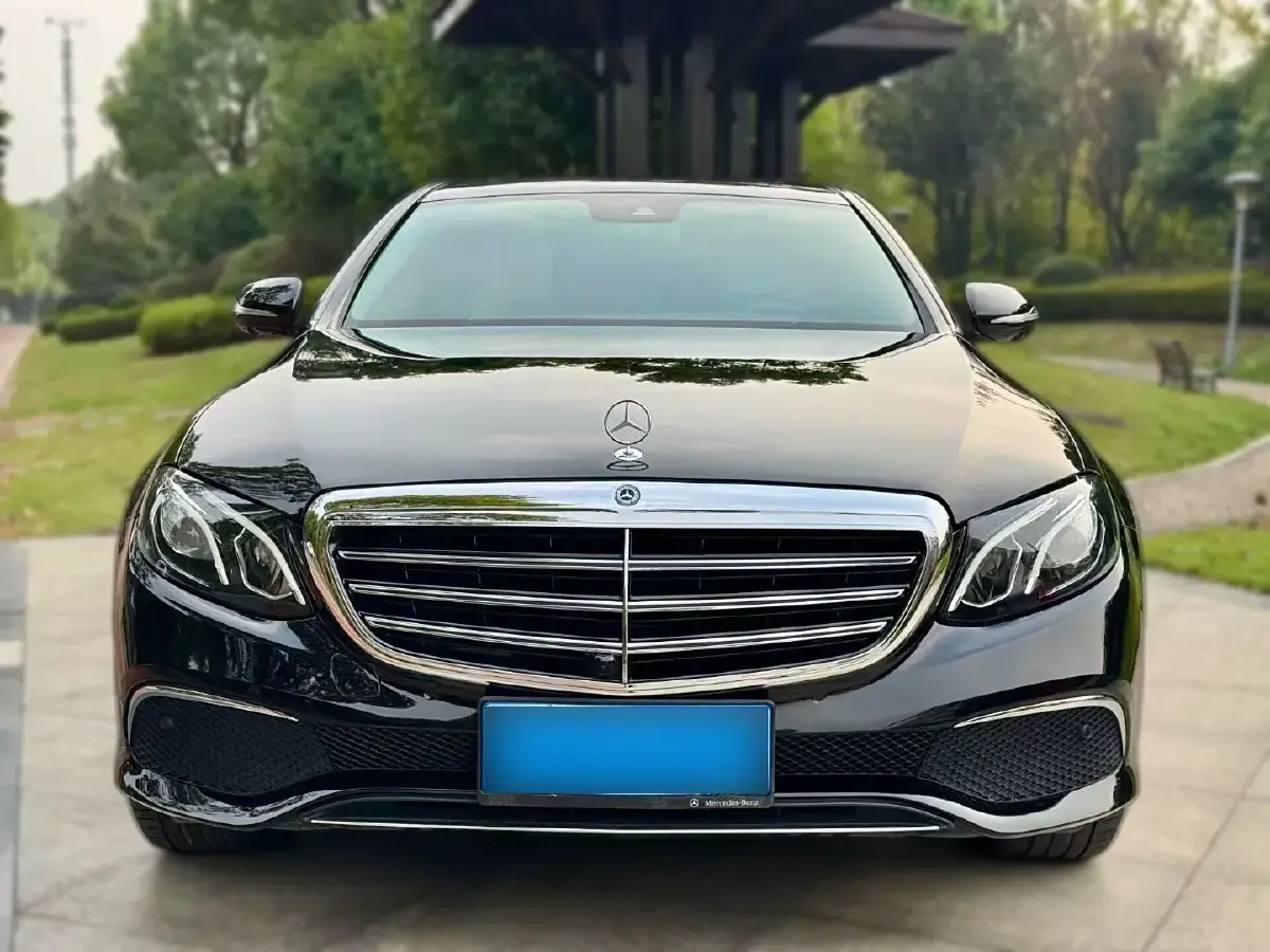 2016 Mercedes-Benz E Class 2.0T 245HP L4 9AT
