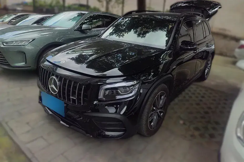 2022 Mercedes-Benz GLB AMG 2.0T 306HP L4 8DCT