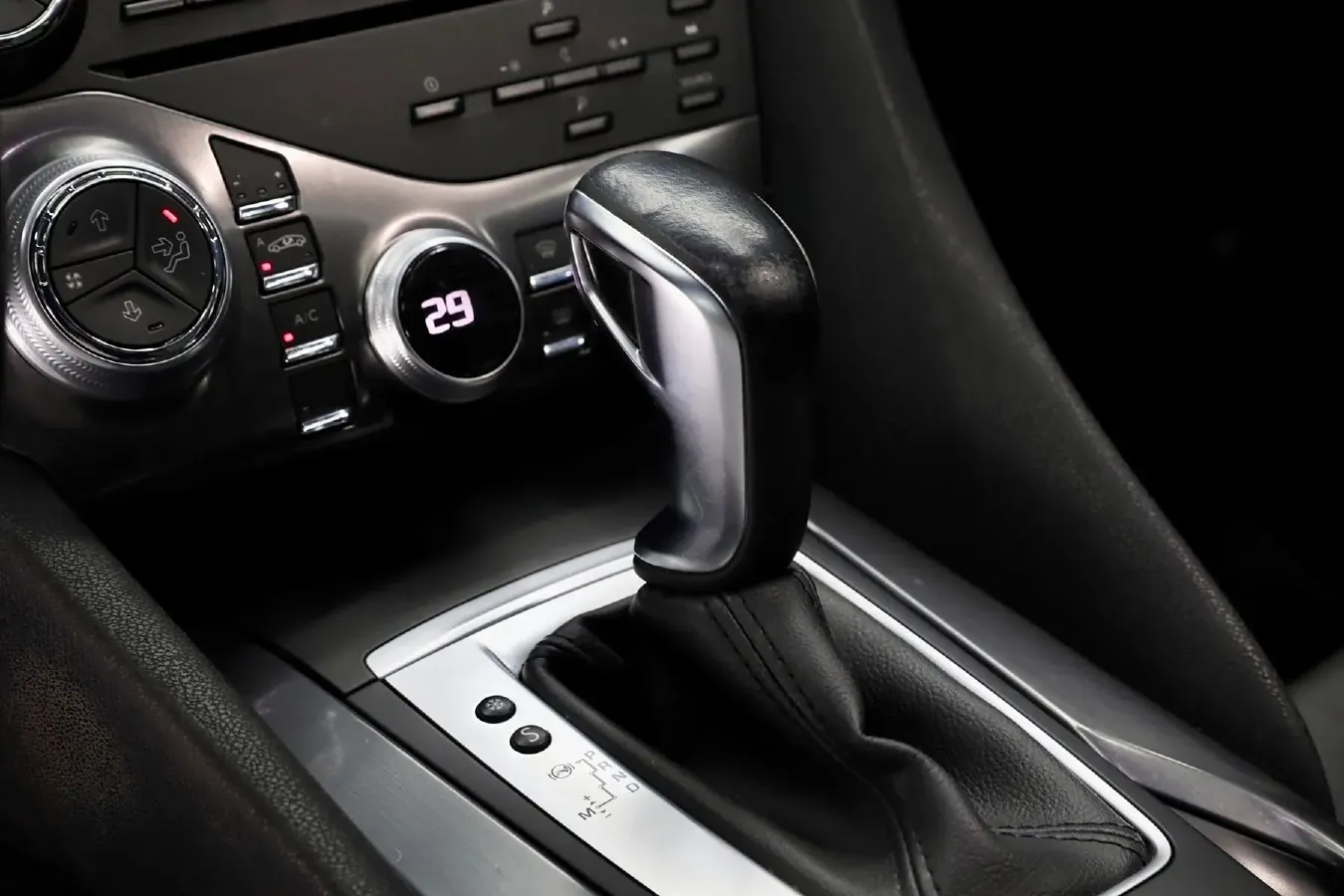 2014 DS 5 1.6T 163HP L4 6AT,autocango,china used car exporter,china ev exporter,chinese used car exporter,chinese used ev exporter