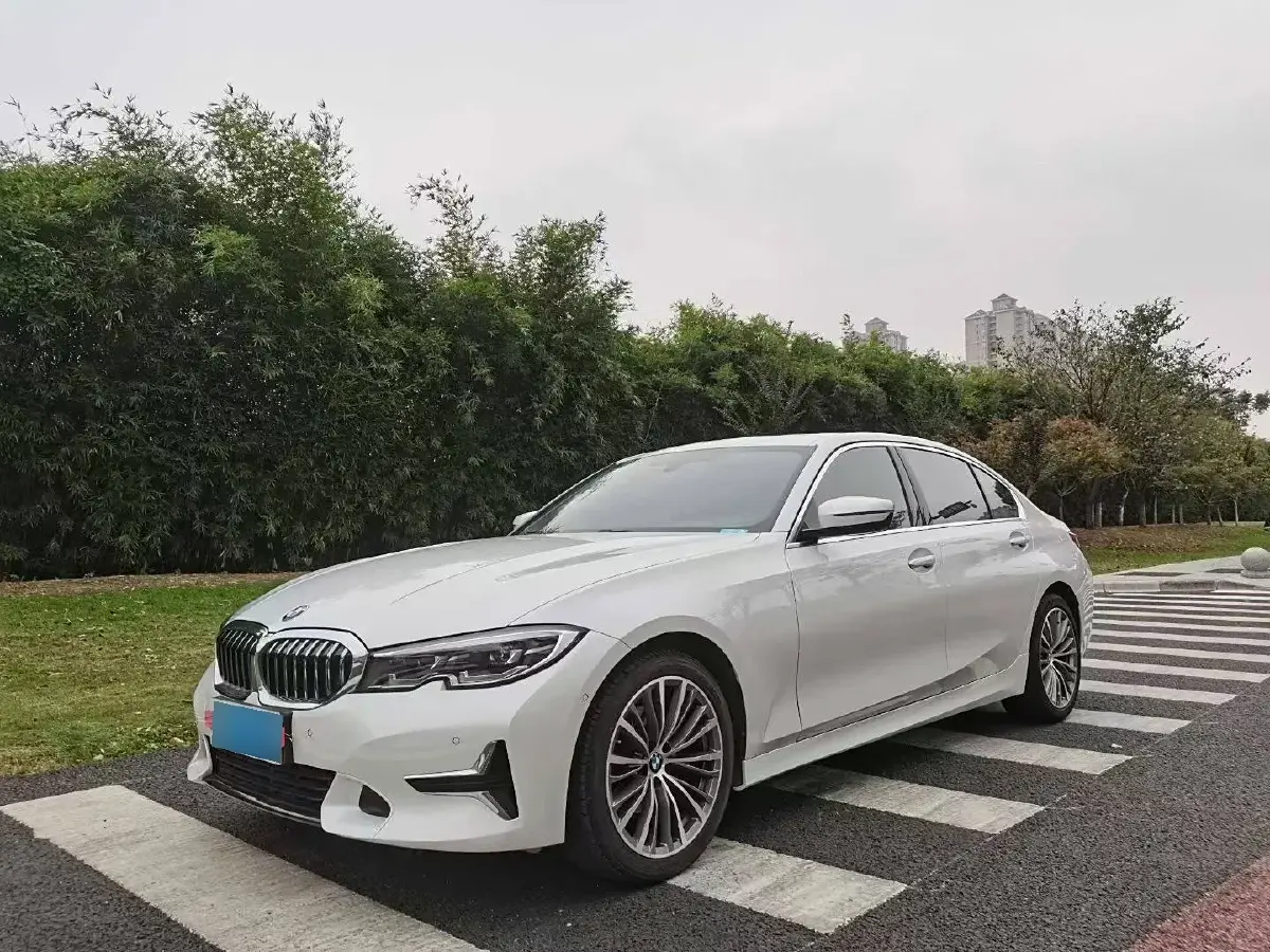 2020 BMW 3 Series 2.0T 184HP L4 8AT