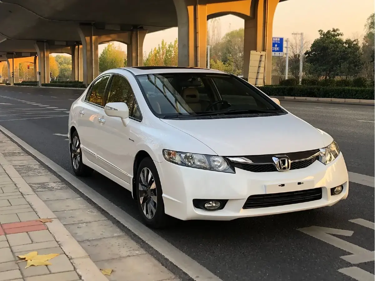 2009 Honda Civic 1.8L 140HP L4 5AT