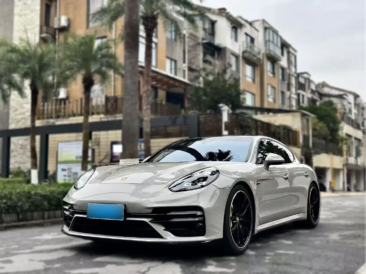 2014 Porsche Panamera 3.0T 320HP V6 7DCT