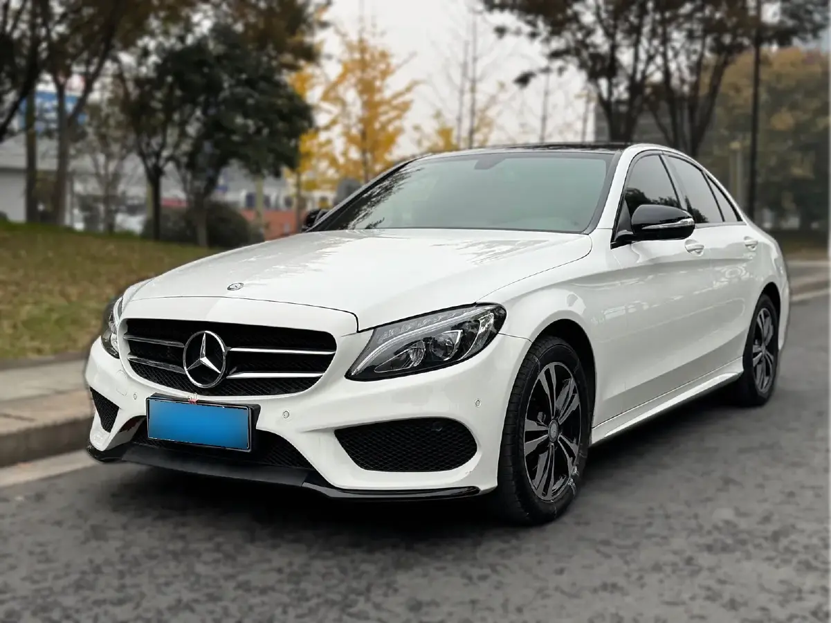 2017 Mercedes-Benz C Class 2.0T 184HP L4 7AT