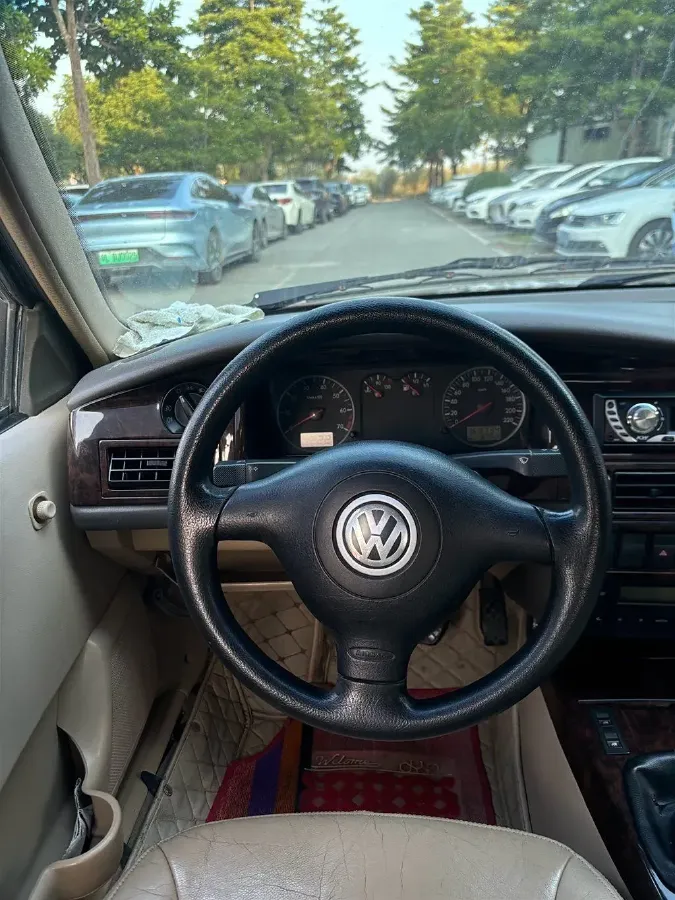 2006 Volkswagen Santana Vista 1.8L 101HP L4 4AT,autocango,china used car exporter,china ev exporter,chinese used car exporter,chinese used ev exporter