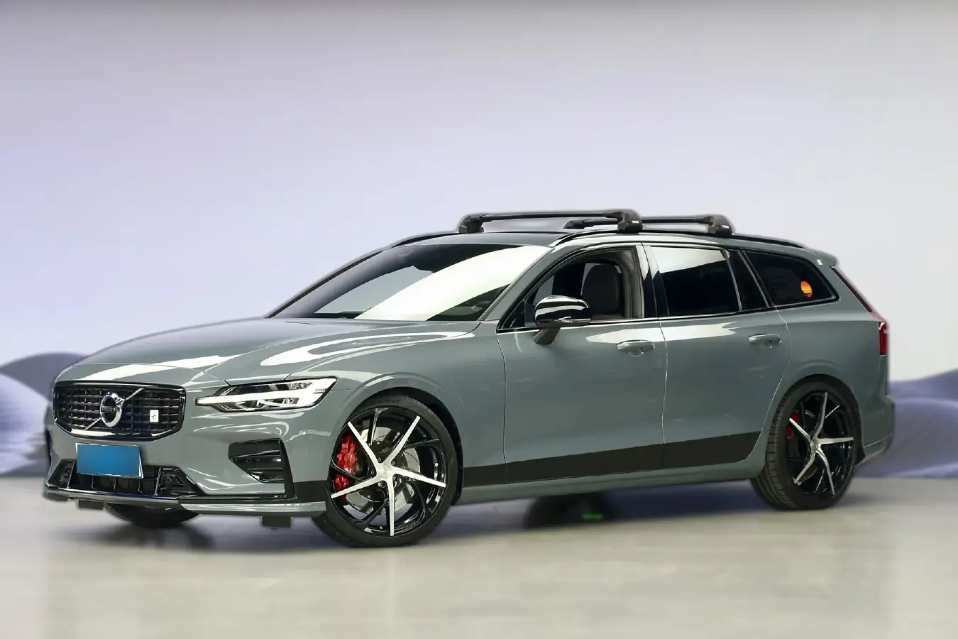 2022 Volvo V60 2.0T 250HP L4 8AT