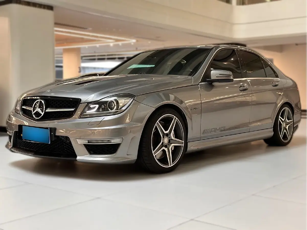 2009 Mercedes-Benz C AMG 6.2L 457HP V8 7AT