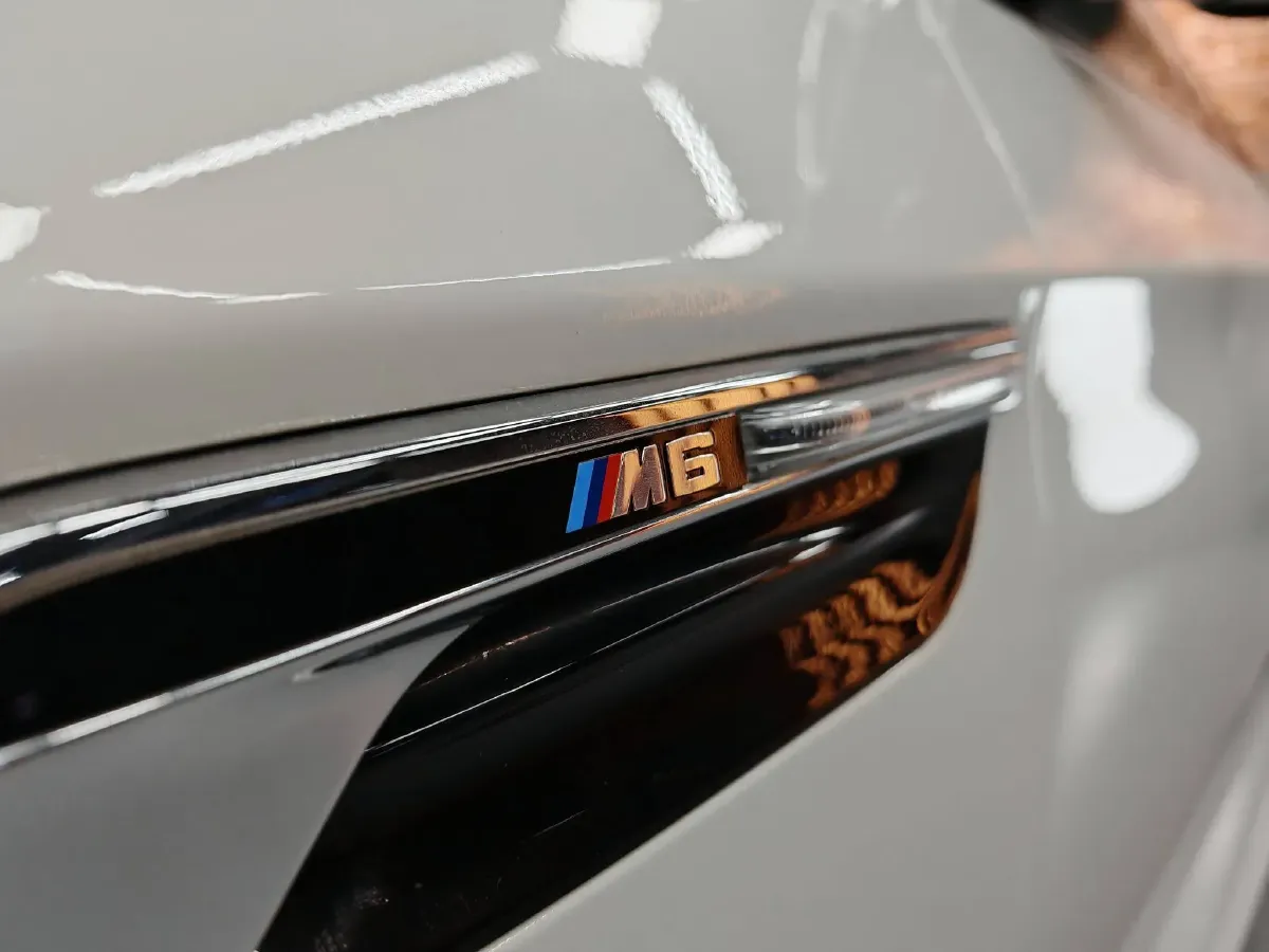 2013 BMW M6 4.4T 560HP V8 7DCT,autocango,china used car exporter,china ev exporter,chinese used car exporter,chinese used ev exporter