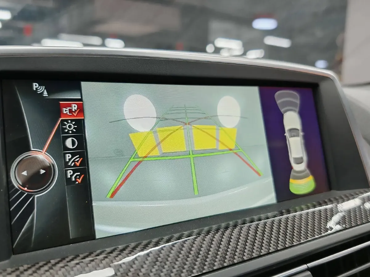 2013 BMW M6 4.4T 560HP V8 7DCT,autocango,china used car exporter,china ev exporter,chinese used car exporter,chinese used ev exporter