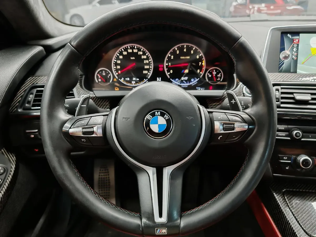 2013 BMW M6 4.4T 560HP V8 7DCT,autocango,china used car exporter,china ev exporter,chinese used car exporter,chinese used ev exporter