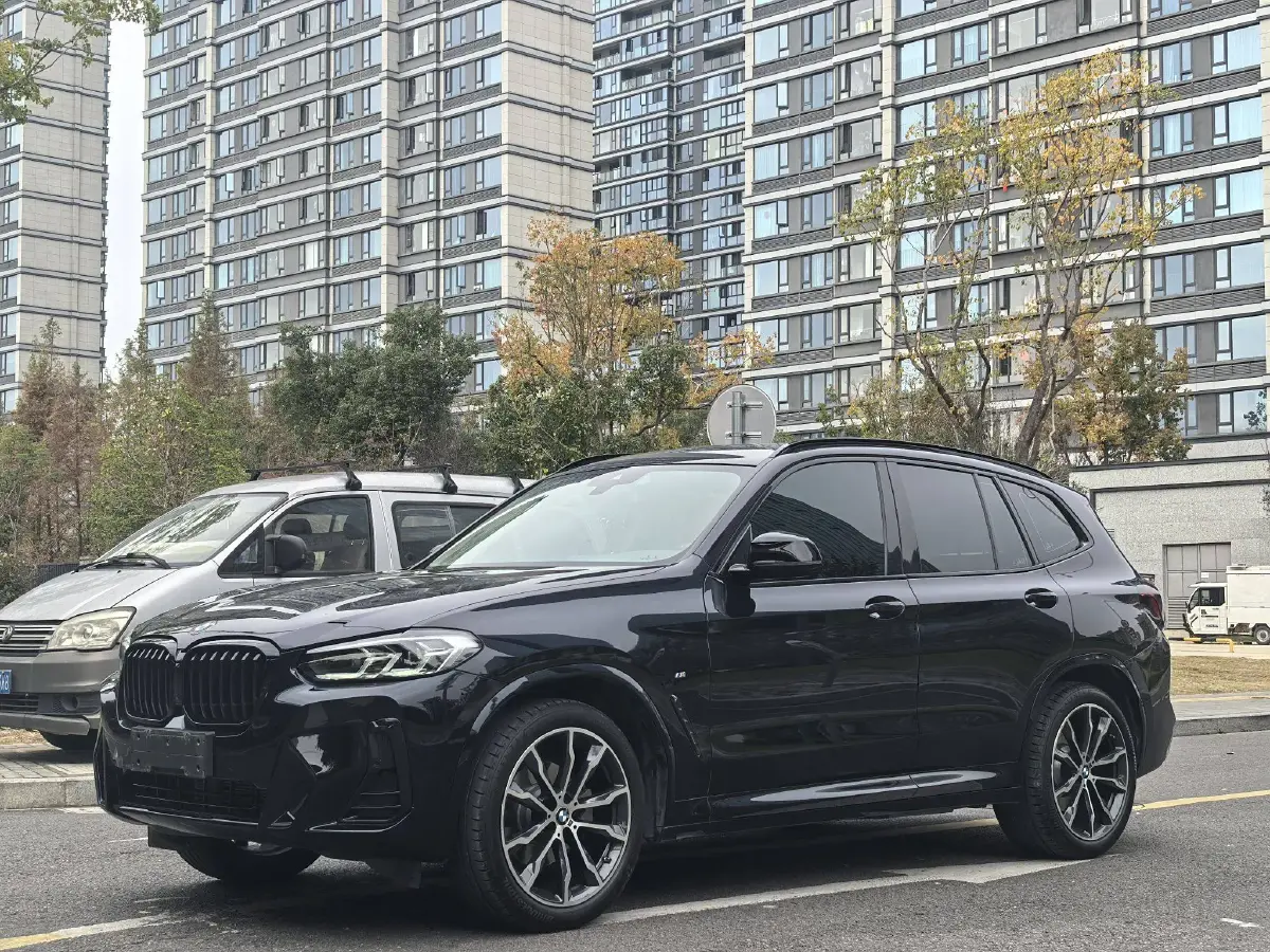 2022 BMW X3 2.0T 252HP L4 8AT