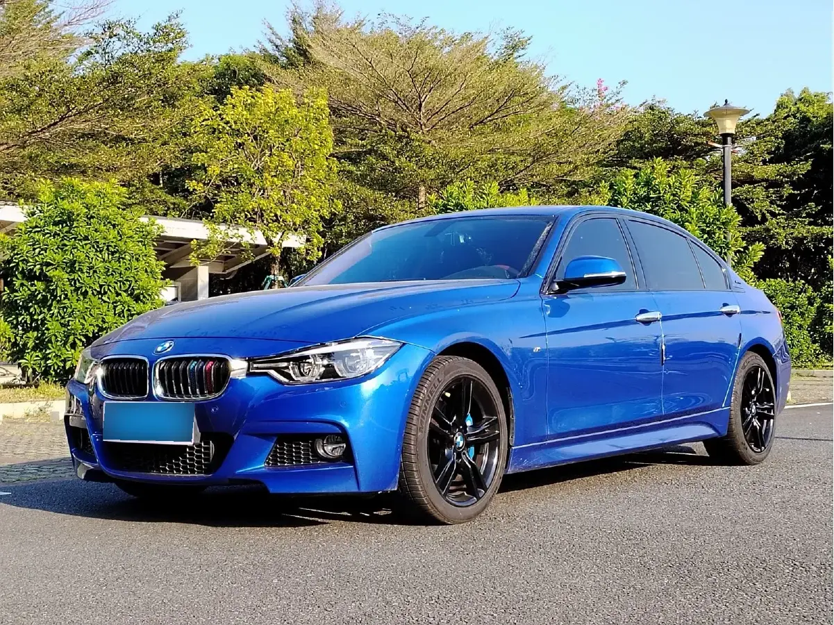 2018 BMW 3 Series 2.0T 184HP L4 8AT