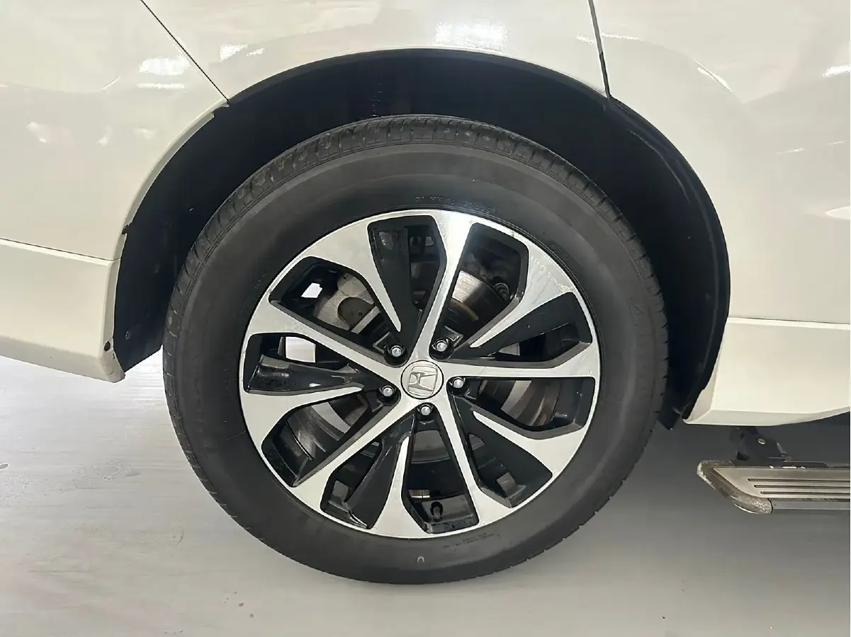 2019 Honda Avancier 1.5T 193HP L4 CVT,autocango,china used car exporter,china ev exporter,chinese used car exporter,chinese used ev exporter
