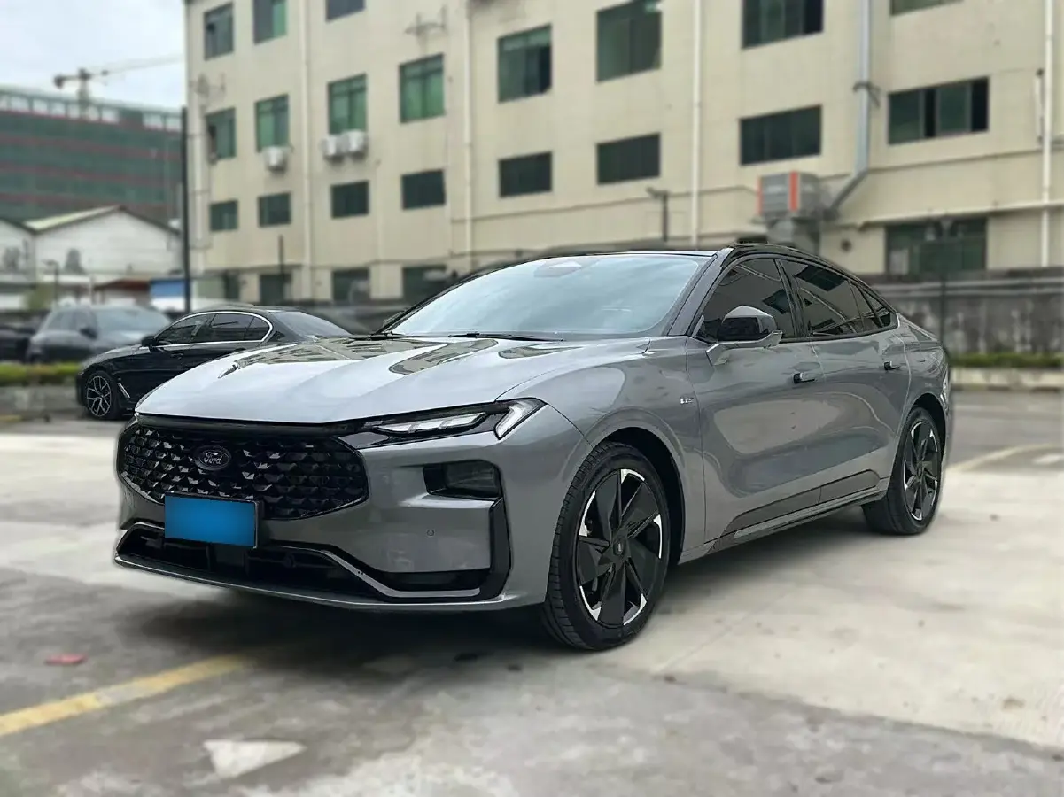 2023 Ford Mondeo 2.0T 254HP L4 8AT