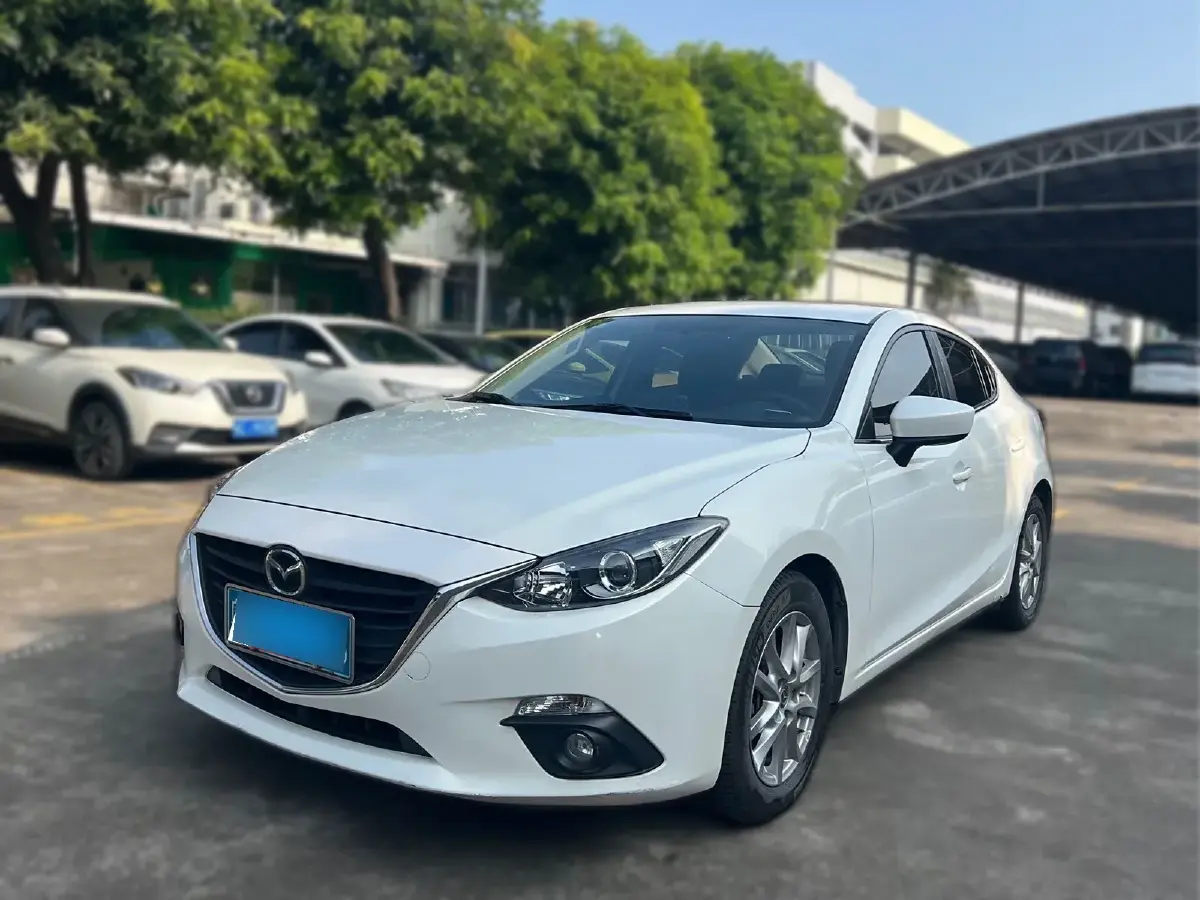 2016 Mazda 3 Axela 1.5L 117HP L4 6AT