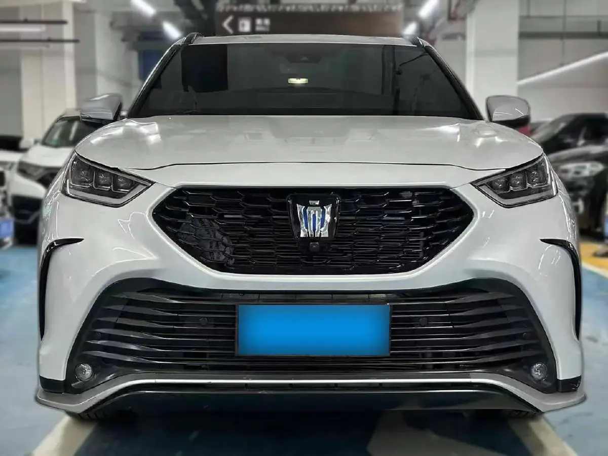 2022 Toyota Crown Kluger 2.5L 192HP L4 E-CVT Hybrid