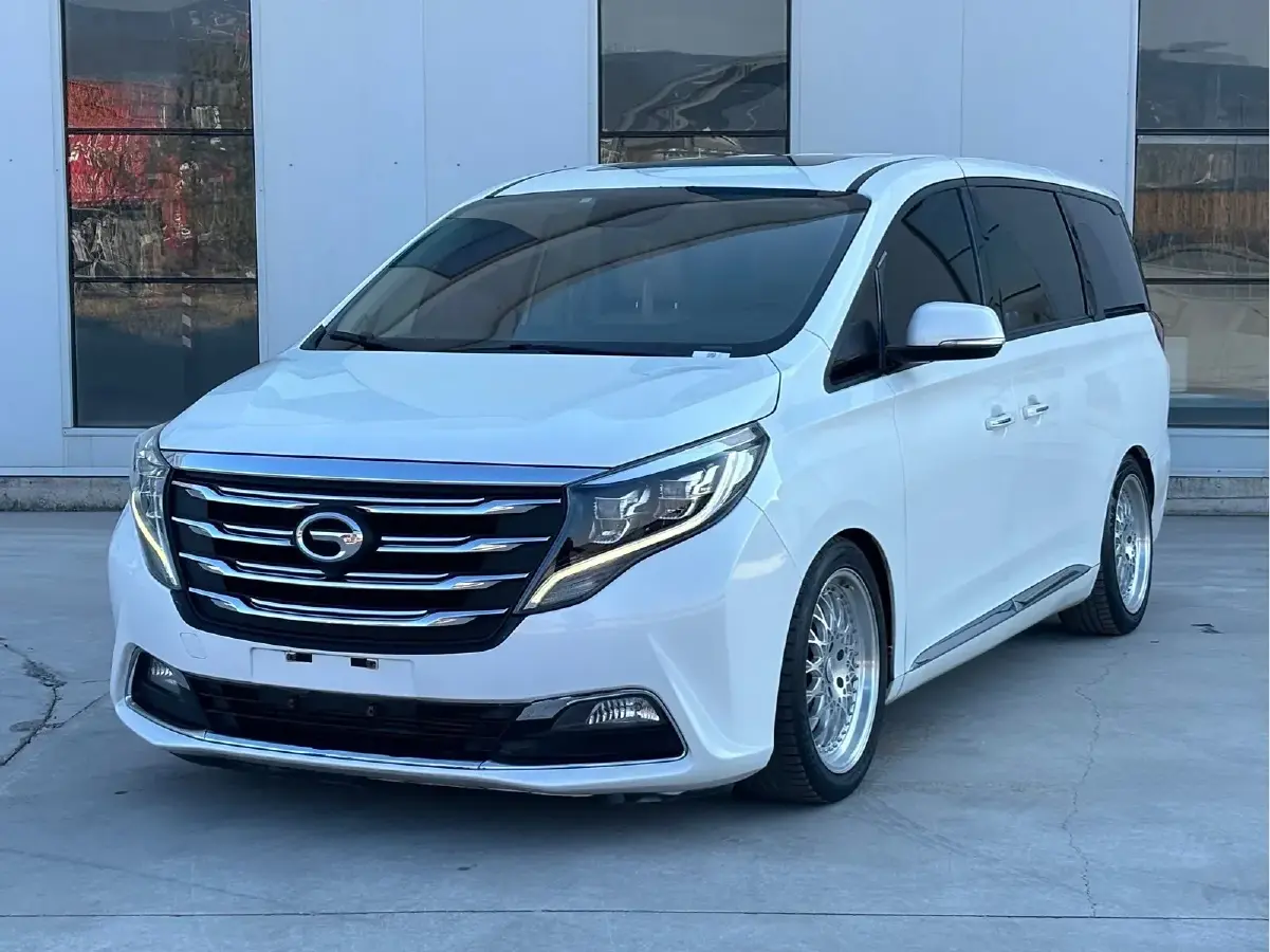 2018 GAC Trumpchi M8 2.0T 201HP L4 6AT