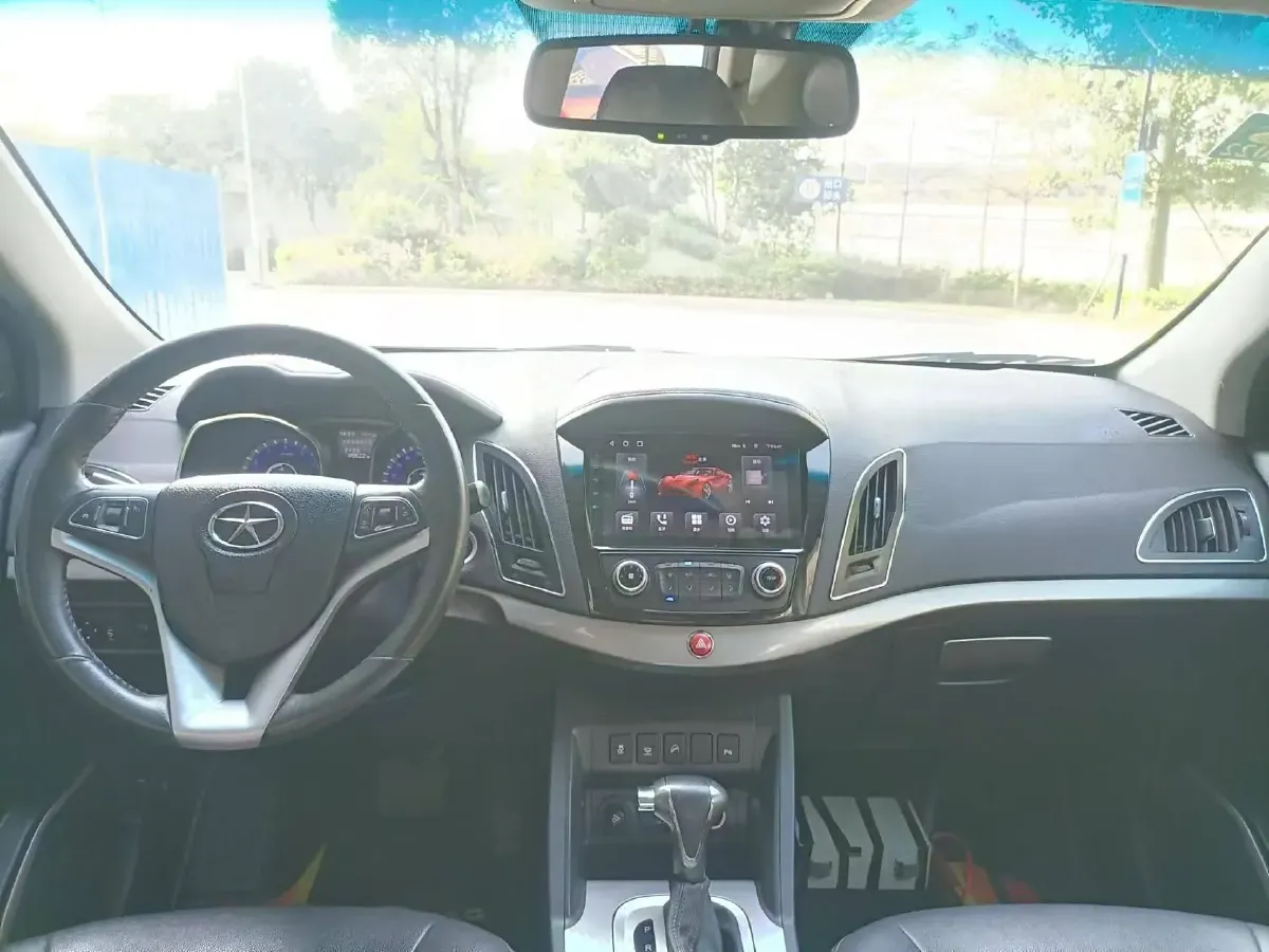 2015 JAC Refine S5 1.5T 174HP L4 6DCT,autocango,china used car exporter,china ev exporter,chinese used car exporter,chinese used ev exporter