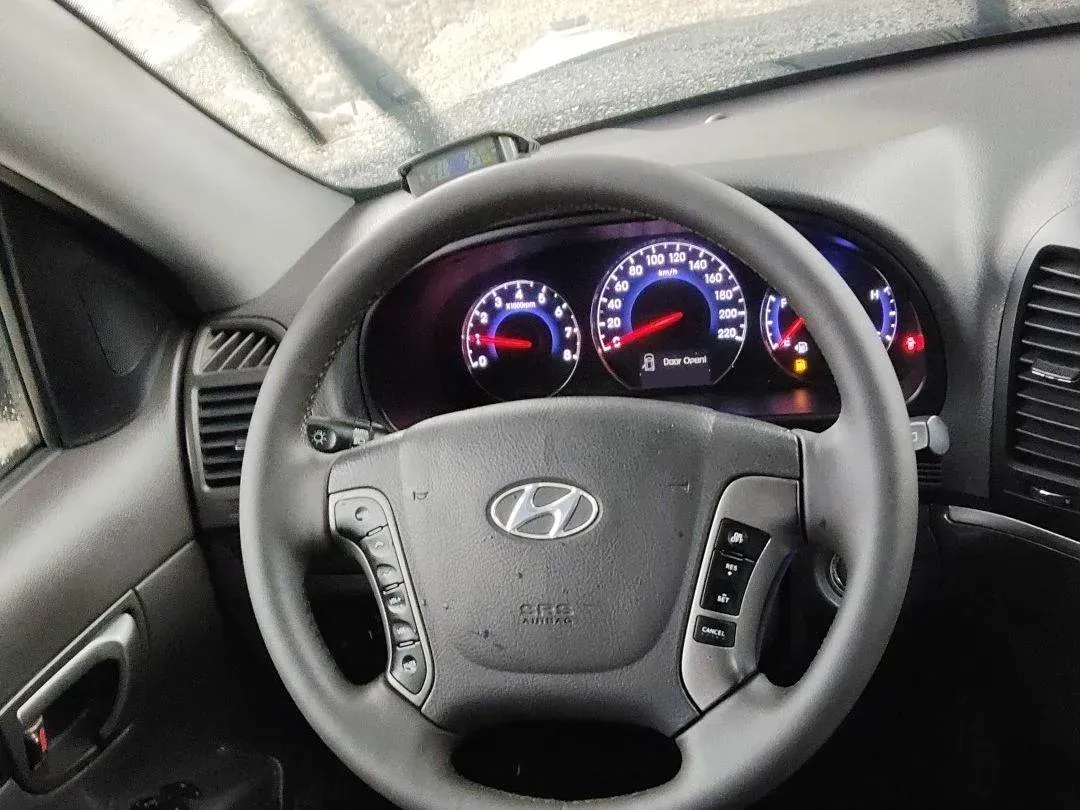 2012 Hyundai Santafe Classic 2.4L 174HP L4 6AT,autocango,china used car exporter,china ev exporter,chinese used car exporter,chinese used ev exporter