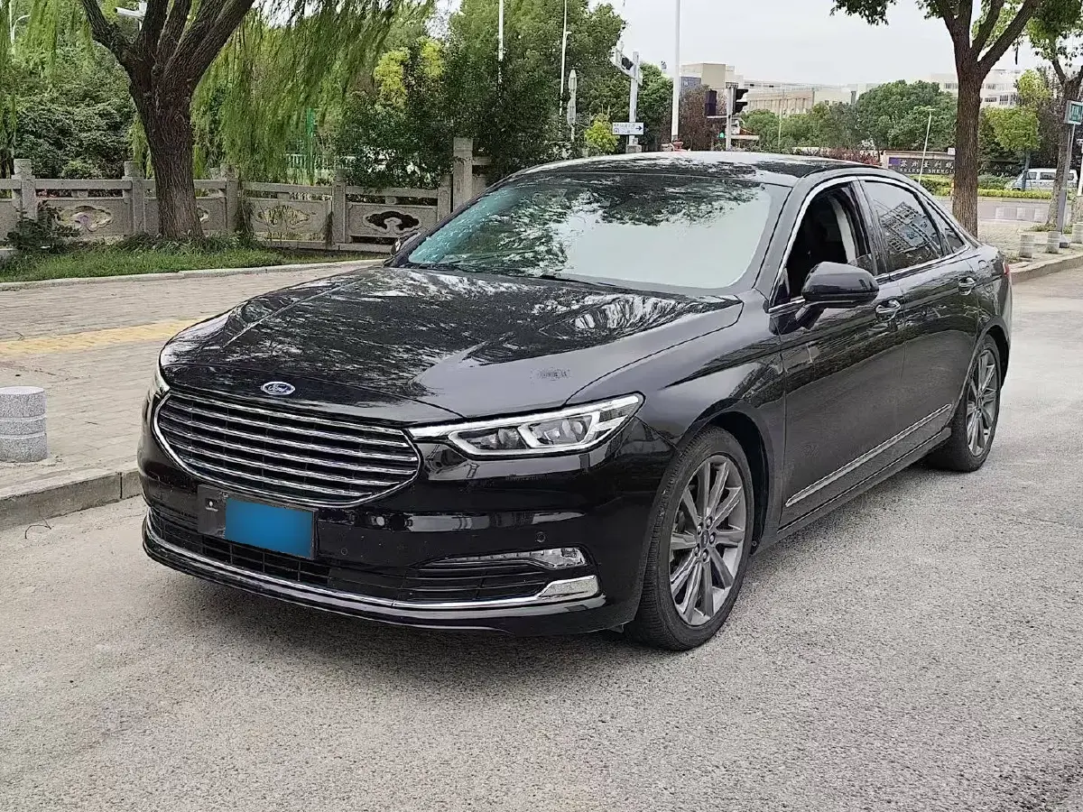 2019 Ford Taurus 2.0T 245HP L4 8AT