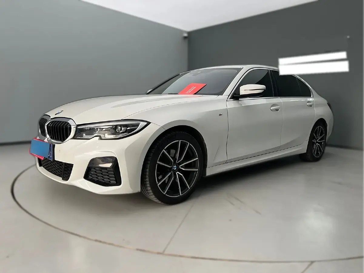 2021 BMW 3 Series 2.0T 156HP L4 8AT